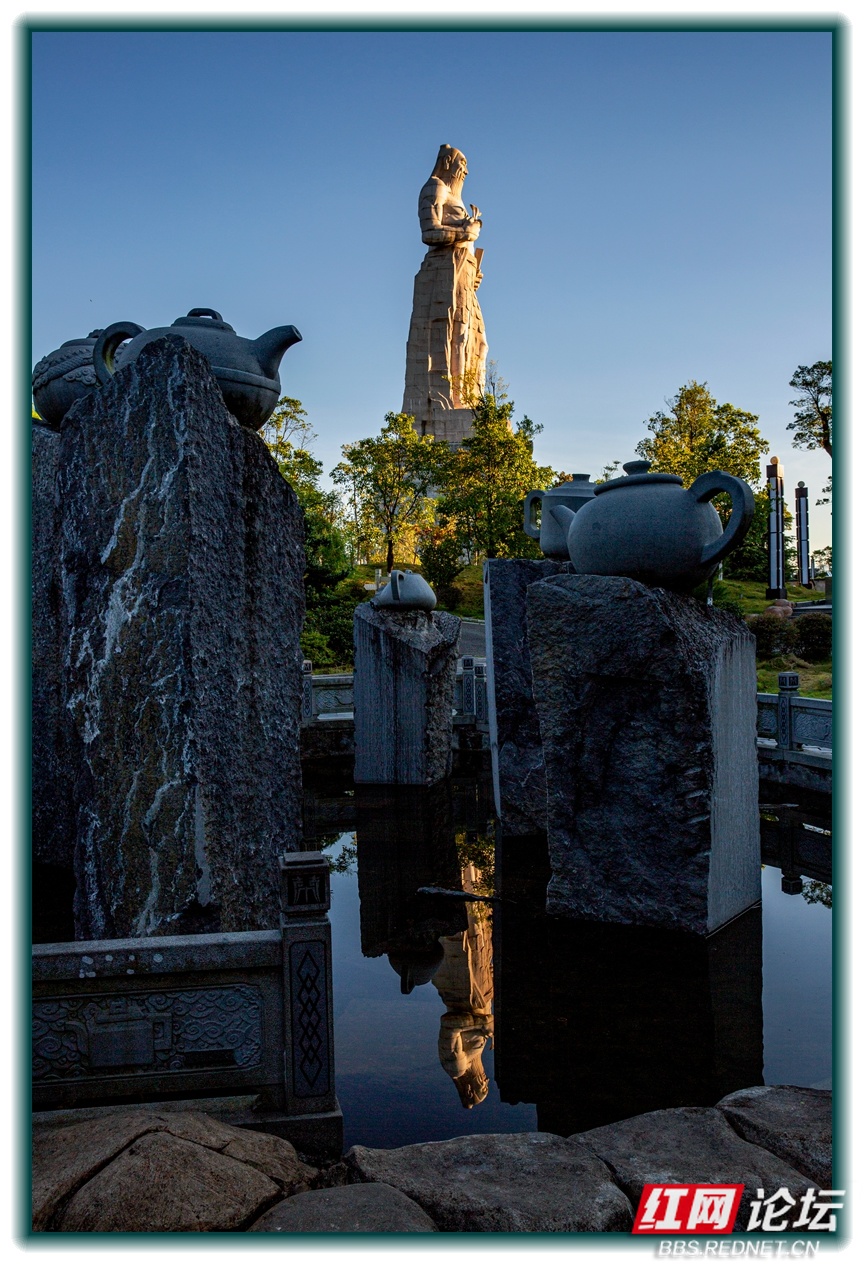 日照茶陵茶祖文化园炎帝雕像